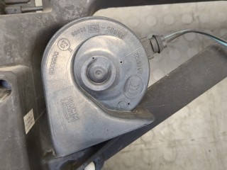 Рамка передняя (телевизор), Land Rover Range Rover Sport 2005-2009