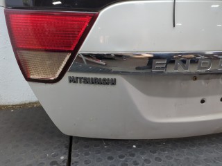 Крышка (дверь) багажника, Mitsubishi Endeavor 2009-2011