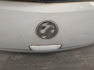 Крышка (дверь) багажника, Opel Corsa 2011-2014
