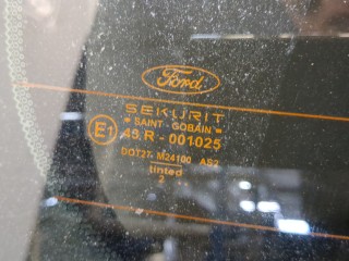 Крышка (дверь) багажника, Ford Focus 2001-2005