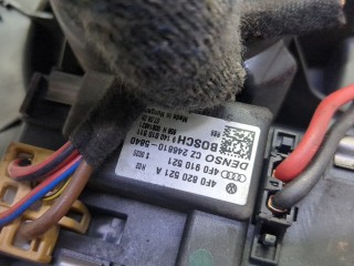 Двигатель отопителя (моторчик печки), ориг. номер 4F0820020A, Audi A6 2004-2008