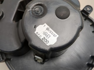 Двигатель отопителя (моторчик печки), Mercedes C W203 2004-2008