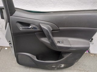 Замок двери правый задний, Opel Meriva 2010-2014