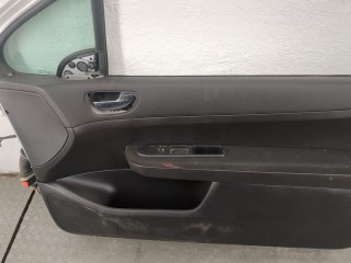 Замок двери правый передний, Peugeot 307 2001-2005
