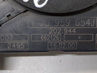 Шлейф руля, ориг. номер 1J0959654J, Volkswagen Golf 4 1997-2006