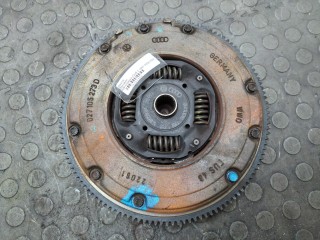 Маховик, ориг. номер 027105271P, Volkswagen Golf 4 1997-2006