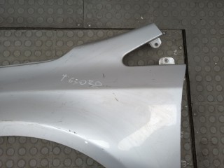 Крыло левое переднее, Toyota Avensis 3 2008-2011