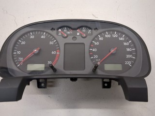 Щиток приборов (приборная панель), ориг. номер 1J0920806, Volkswagen Golf 4 1997-2006