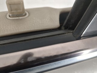 Стекло боковой двери левое переднее, Mercedes S W220 2002-2005