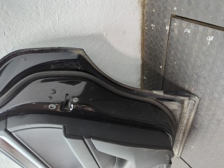 Стекло боковой двери правое переднее, Volkswagen Touareg 2010-2014