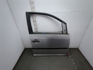 Стекло боковой двери правое переднее, Volkswagen Caddy 2004-2010