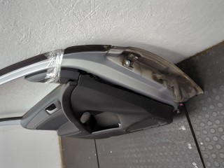 Стекло боковой двери левое переднее, Hyundai ix35 2009-2013