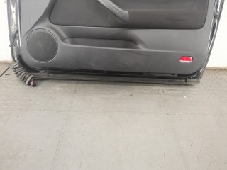 Стекло боковой двери левое переднее, Volkswagen Golf 4 1997-2006