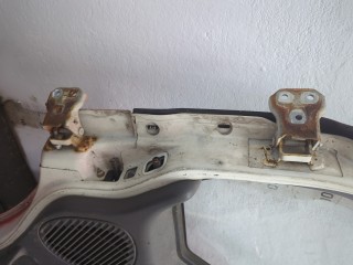 Стекло боковой двери левое переднее, Ford Transit 1995-2003