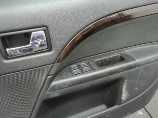 Стекло боковой двери правое переднее, Ford Mondeo 2003-2007