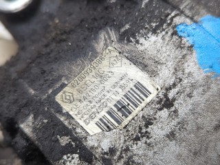 Компрессор кондиционера, ориг. номер 8200939386, 926008209R, Renault Scenic 2009-2012