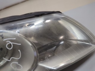 Фара (передняя) правая, ориг. номер 3C0941006AD, Volkswagen Passat 2005-2010