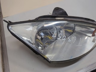 Фара (передняя) правая, Ford Focus 2001-2005
