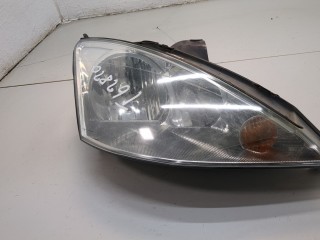 Фара (передняя) правая, Ford Focus 2001-2005