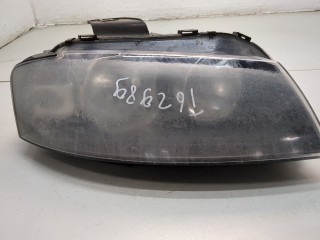 Фара (передняя) правая, ориг. номер 8P0941004L, Audi A3 2003-2005