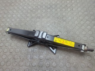 Домкрат, Honda CR-V 2004-2006