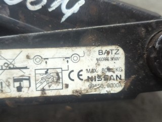 Домкрат, Nissan Note E11 2005-2008