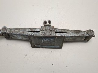 Домкрат, Peugeot RCZ 2010-2012