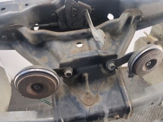 Усилитель бампера передний, Suzuki Grand Vitara 2005-2008