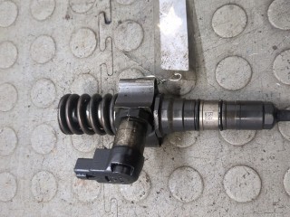 Форсунка топливная, ориг. номер 03G130073S, Volkswagen Passat 2005-2010