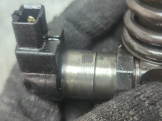 Форсунка топливная, ориг. номер 03G130073S, Volkswagen Passat 2005-2010