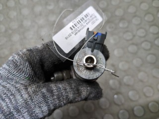 Форсунка топливная, ориг. номер 0445110414, 4423182, 95523168, Opel Vivaro 2014-2019