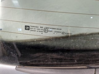 Щеткодержатель левый задний, ориг. номер 13363942, 55703093, Opel Corsa 2006-2011