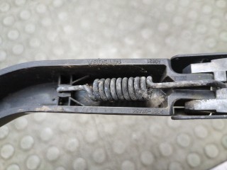 Щеткодержатель левый задний, Nissan Note E12 2012-2016