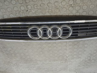 Решетка радиатора, Audi A4 1994-1997