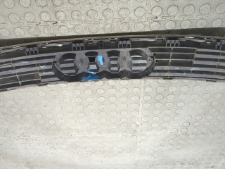 Решетка радиатора, Audi A4 1994-1997