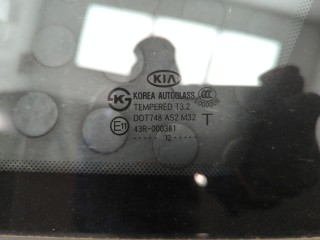 Стекло кузовное боковое правое заднее, ориг. номер 878202P000, KIA Sorento XM