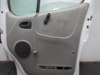 Замок двери правый передний, Opel Vivaro 2001-2006