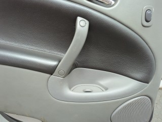 Стекло форточки двери левое заднее, Saab 9-5 2001-2005