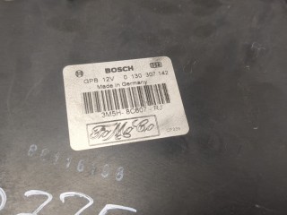 Вентилятор радиатора, ориг. номер 3M5H8C607RJ, 1530980, Ford Focus 2004-2008