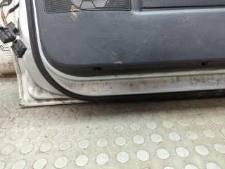 Стекло боковой двери правое переднее, Volkswagen Polo 2005-2009