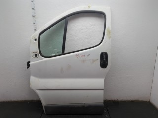 Стекло боковой двери левое переднее, Opel Vivaro 2001-2006