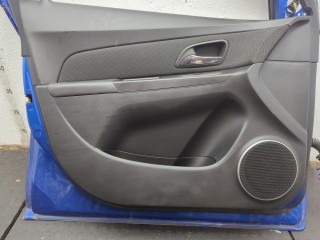 Стекло боковой двери левое переднее, Chevrolet Cruze 2008-2012