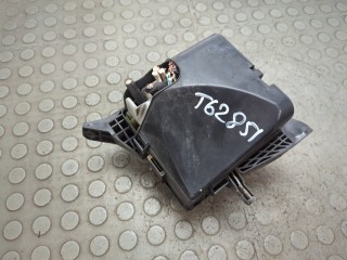 Блок предохранителей, Toyota Prius 2000-2003