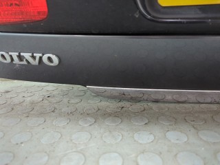 Накладка под номер (бленда), Volvo S40 2000-2004