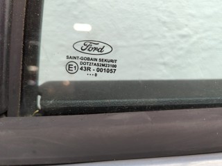 Стекло боковой двери левое заднее, Ford Focus 2007-2011