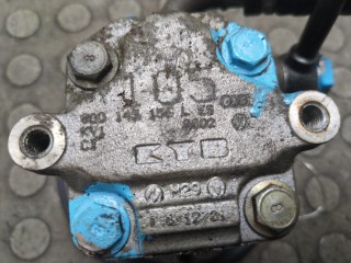 Насос гидроусилителя руля (ГУР), ориг. номер 8D0145156K, 8D0145156KX, Audi A4 1999-2001