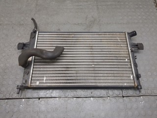 Радиатор охлаждения двигателя, Opel Zafira 2003-2006