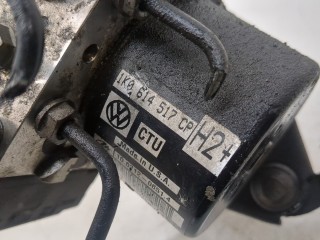 Блок АБС, насос (ABS, ESP, ASR), ориг. номер 1K0907379BE, Volkswagen Golf 6 2008-2012