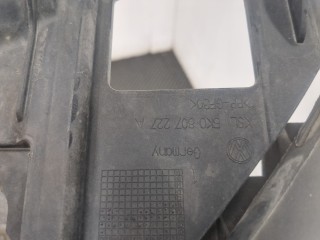 Рамка передняя (телевизор), ориг. номер 5K0805588E, Volkswagen Golf 6 2008-2012