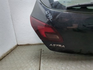 Крышка (дверь) багажника, Opel Astra 2006-2014